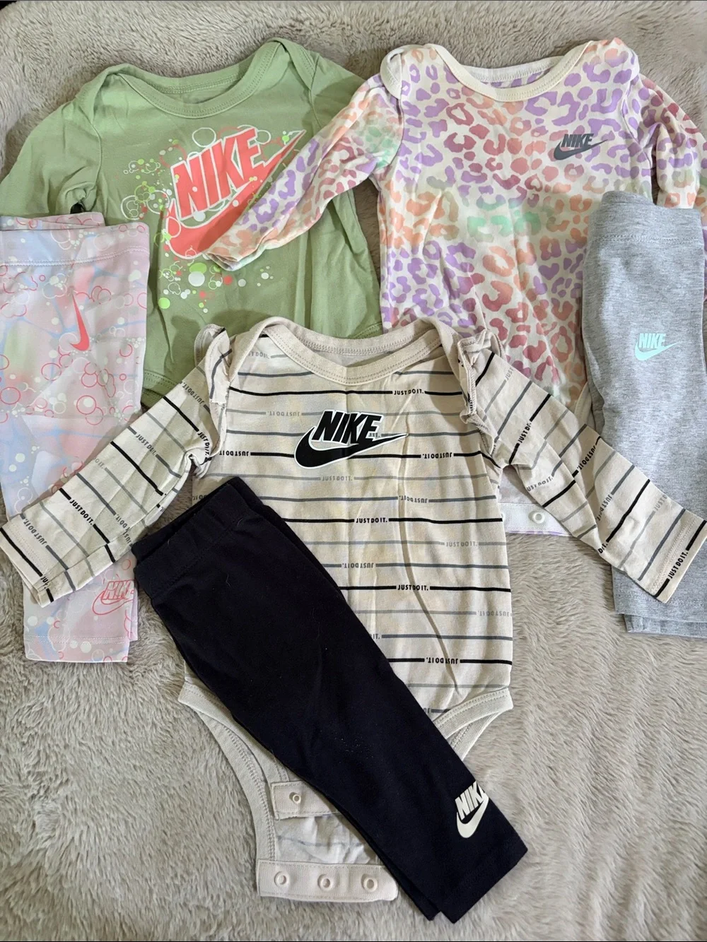 Nike Baby Set - Olive Green, Lavender, Peach, Mint & Gray